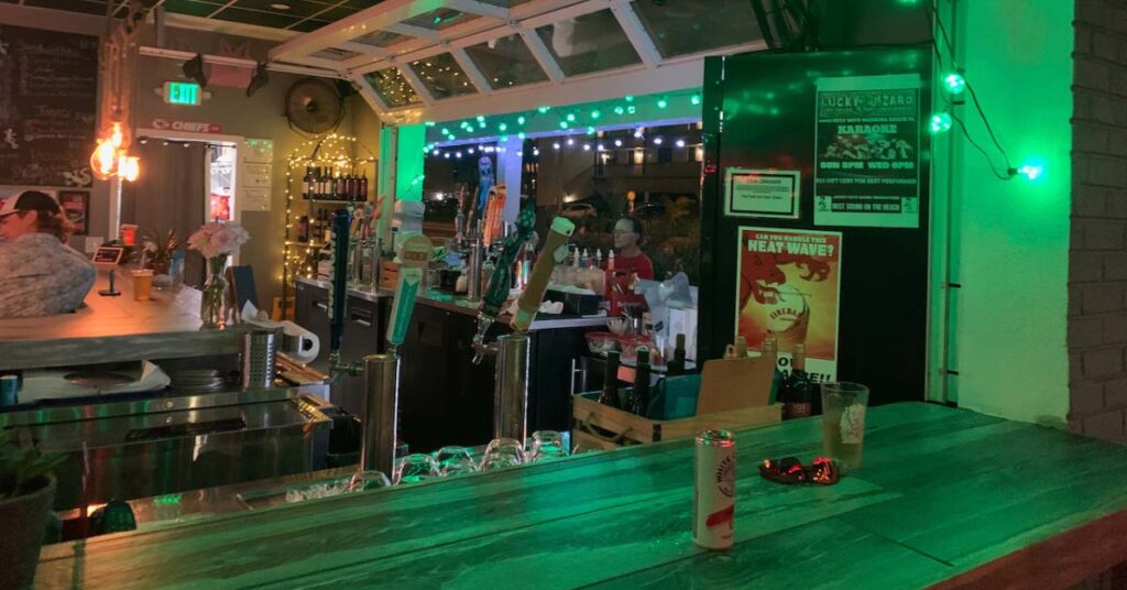 Madeira Beach Restaurants That Feature Nightly Events Lucky Lizard